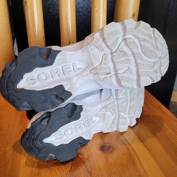 Sorel Kinetic Breakthru Day Lace Shoes - Picture 5 of 9